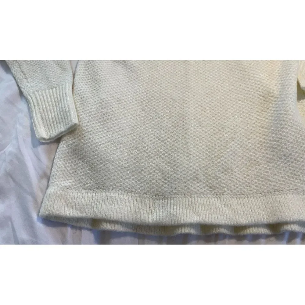 Abercrombie & Fitch Crewneck Knit Sweater | Zip Shoulder Cream NWT